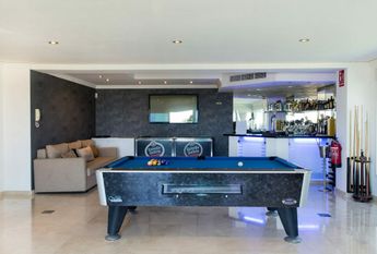 8 bedroom luxury Villa for rent in Marbella, Andalusia