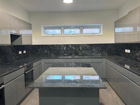 8 bedroom house share to rent - Photo 5