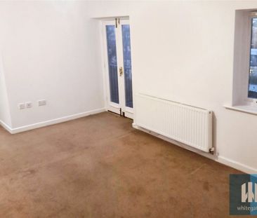 Factory Lane, Milnsbridge, Huddersfield, HD3 - Photo 3