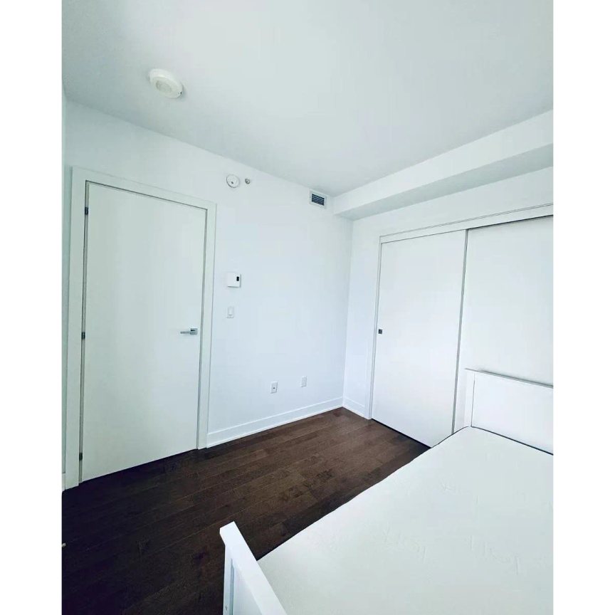 Appartement - 1405-1239 Rue Drummond - Photo 1