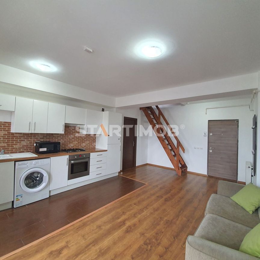 Apartament mobilat 3 camere zona Coresi - Photo 1