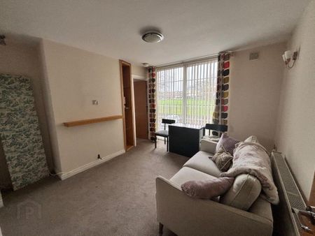 10d Lesley Heights, Greenisland, Carrickfergus, BT38 8TB - Photo 2