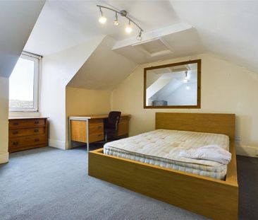 5 bedroom terraced house to rent - Photo 2