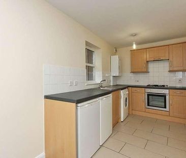Tonge Road, Murston, Sittingbourne, Kent, ME10 - Photo 5