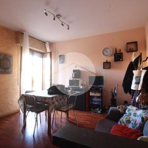 Bilocale in affitto - Photo 2