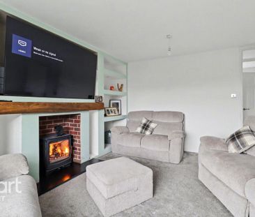 3 bedroom terraced house to rent - Photo 3