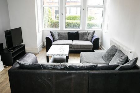 Estcourt Avenue, Headingley, Leeds - Photo 4