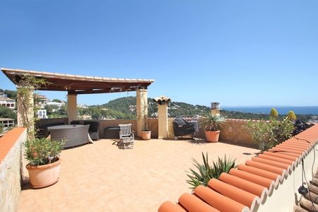 Modern villa with sea view in Costa d'en Blanes - Photo 4