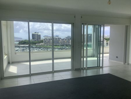 Location Appartement 95m² 4 pièces Fort de france - Photo 3