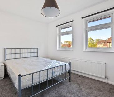 4 bedroom house to rent - Photo 1