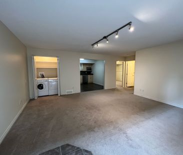 June 1: 2 bedroom, 1 bath walkout suite – Upper Mission - Photo 4