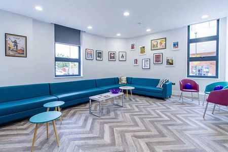 Bronze Accessible Studio - Photo 2