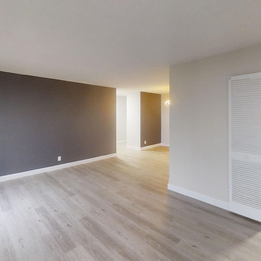 For Lease - 2951 Riverside Drive Unit# 1011, Billings Bridge - Riverside Park and Area, Ontario - Photo 1