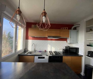 Appartement chaleureux meublé - quartier CONTRIE - - Photo 3