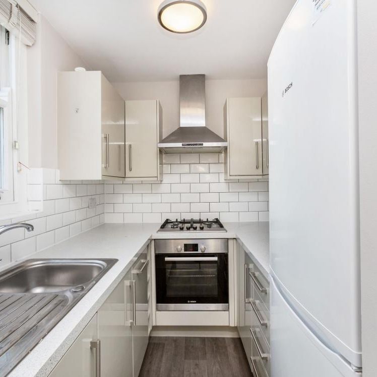 Taunton Place, London NW1 - Photo 1