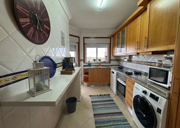 T2 na 1º linha da Praia da Barra com terraço vista mar!