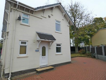 1 bedroom semi-detached house to rent - Photo 2