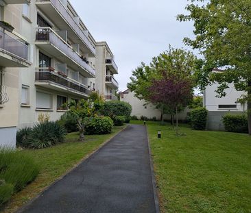 Appartement Fontenay Sous Bois 1 pièce(s) 24.31 m2 - Photo 1