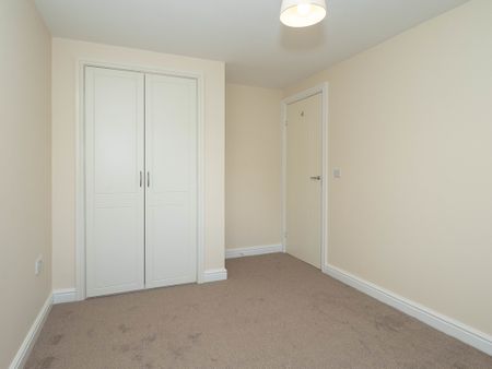 3 bedroom town house to let - Photo 4