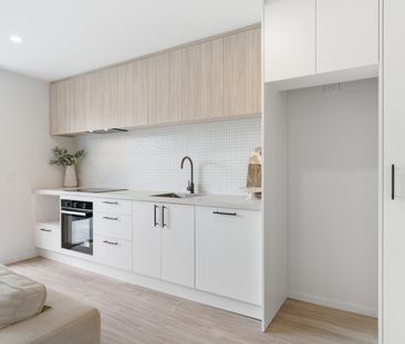 Cosy, Convenient & Modern Living - Photo 6