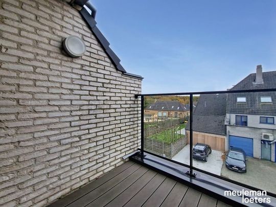 Appartement te huur - Photo 1