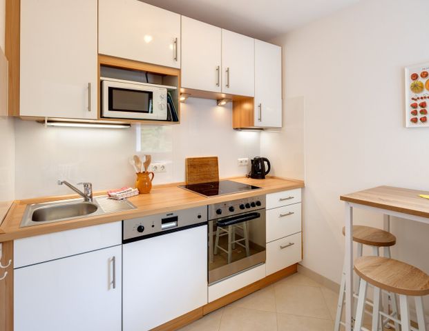 Central, spacious 1-room apartment for rent - Foto 1