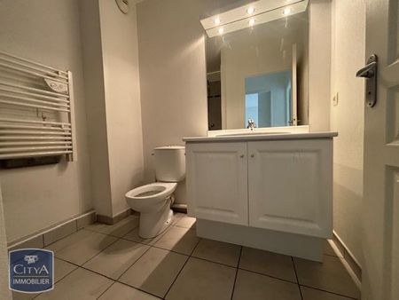 Location Appartement 2 pièces 44m² SETE 34200 - Photo 5