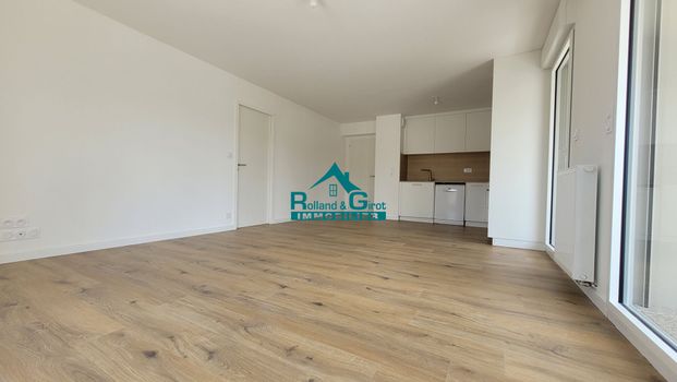 Location Appartement 4 pièces 84m² - Photo 1