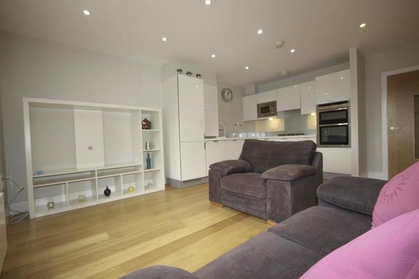 2 bedroom apartment to rent - Photo 1