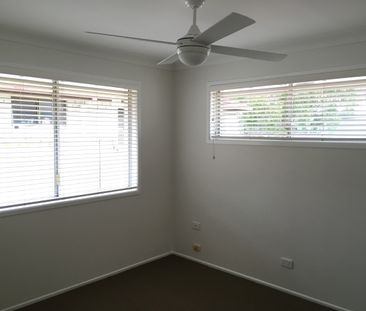 Stunning Home in Paradise Point - Photo 2
