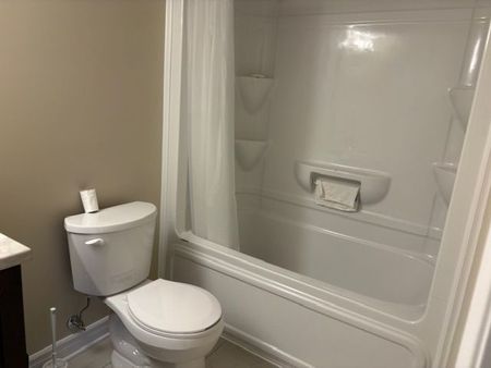 For Lease - 114 Dowdall Circle, Carleton Place, Ontario - Photo 4