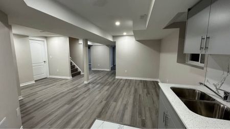 For Lease - 1843 Grandview Street Unit# Lower, Oshawa, Ontario - Photo 5