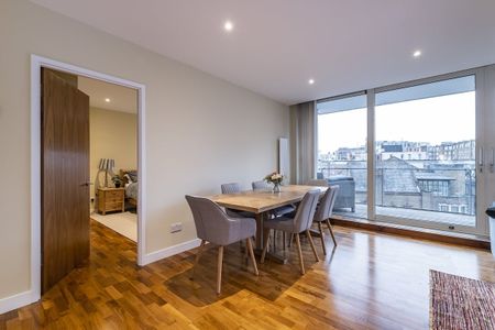3 bedroom flat to rent - Photo 3