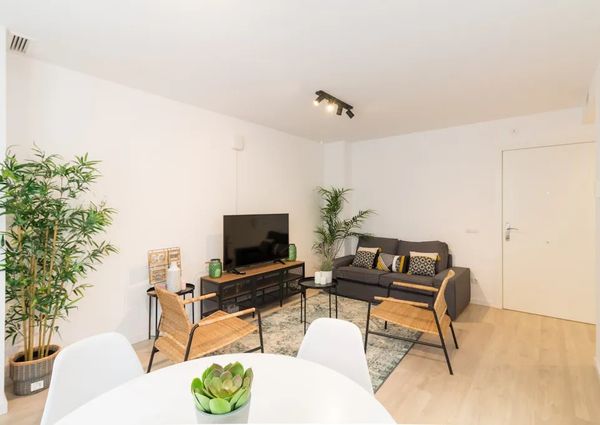 Carrer dels Salvador, Barcelona, Catalonia 08001