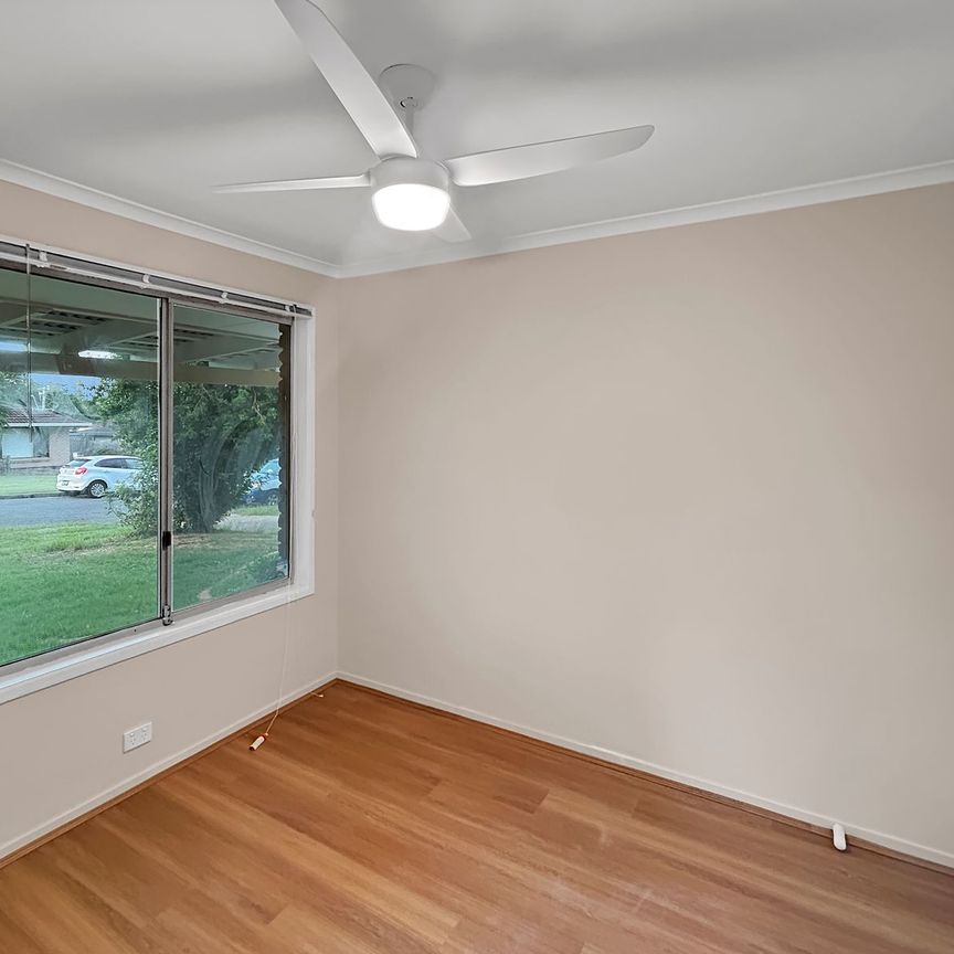 8 Dargie Avenue, 4301, Collingwood Park Qld - Photo 1