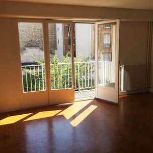 Appartement a louer Pantin - Loyer €805/mois charges comprises ** - Photo 2