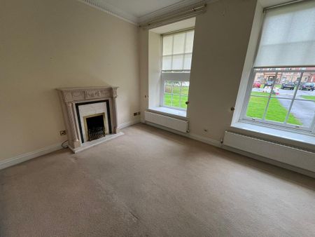 3 bedroom mews to rent - Photo 5