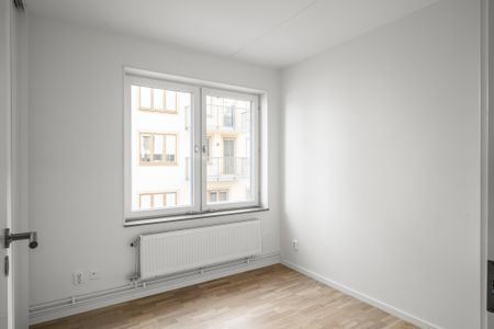 Skogängsvägen, Spånga - Foto 2