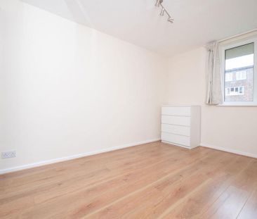 4 bedroom maisonette to rent - Photo 6