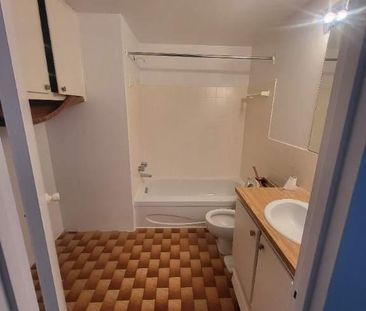 Beau Grand 4 1/2 propre à louer - Photo 4