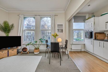 1 bedroom flat to rent - Photo 2