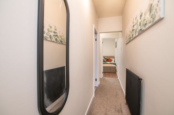 2 Bed Detached House, Hagley Road West, B68 - Photo 1