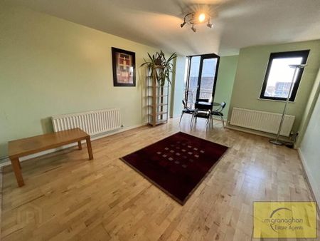 Apartment 8 17 Queens Square, Belfast, BT1 3FF - Photo 2