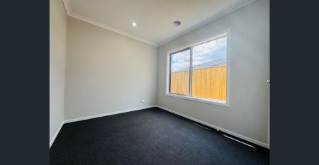 Brand New Modern Family Home in Clyde North - Photo 2