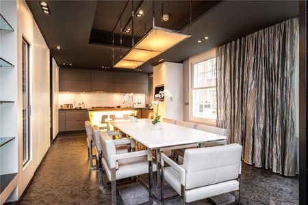 North Row, W1K - Photo 3