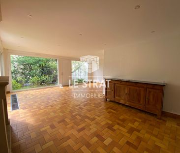 Location Maison 7 pièces 157m² - Photo 2