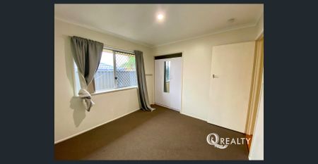 🏡 Lovely Family Home Well Positioned to Acacia Ridge State School - Photo 2
