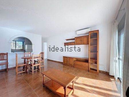 Alquiler de piso en Calle Eurosol - Photo 3