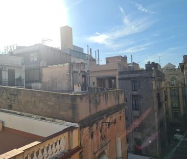 Piso de alquiler en De Maria, Vila de Gràcia - Photo 1