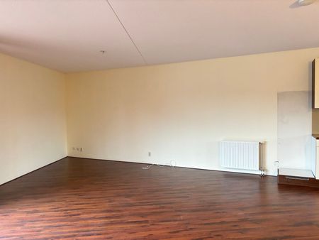 Appartement te huur: Ebbingedwinger 24 9712 MA Groningen - Photo 2